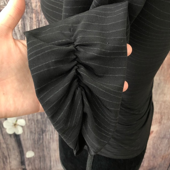 *SOLD!* (Forever 21) Black High Low Crop Top - Picture 5 of 5